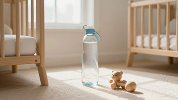 Guía completa para elegir y utilizar una botella de agua para bebé