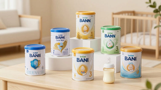 Latas de leche de fórmula para bebés en una guardería.
